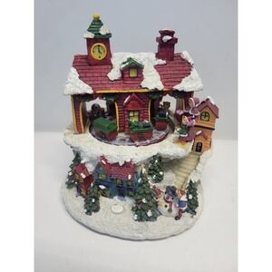 Vtg Christmas Village rotating Train‎ Station Snow Musical Light Up Decor-works